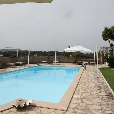 Le Colline Bed & Breakfast 2*