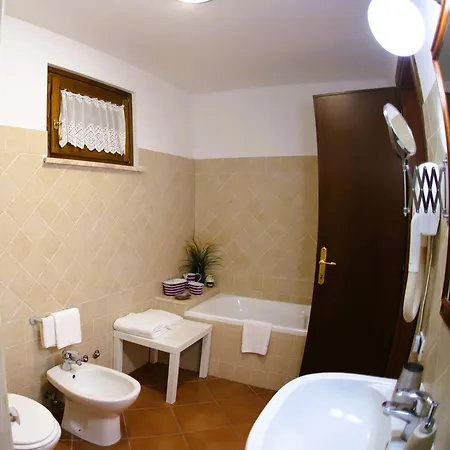 Le Colline Bed & Breakfast Anguillara Sabazia